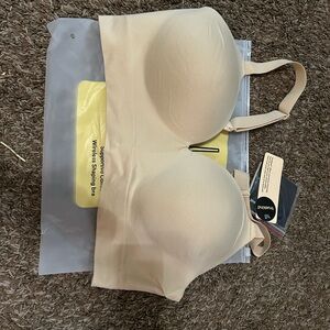 2 Shapermint Cream and Black Seamless/Wireless Bras